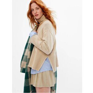 Gap 24/6 Split-hem Turtleneck